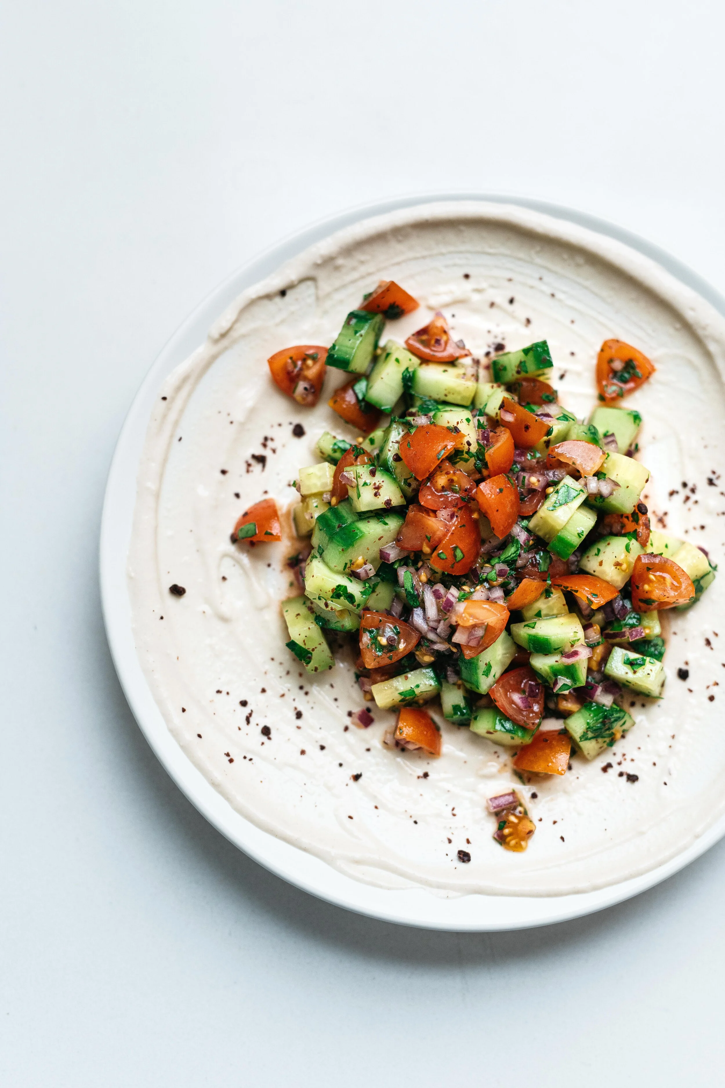 VEGAN TAHINI YOGURT SAUCE | dolly and oatmeal