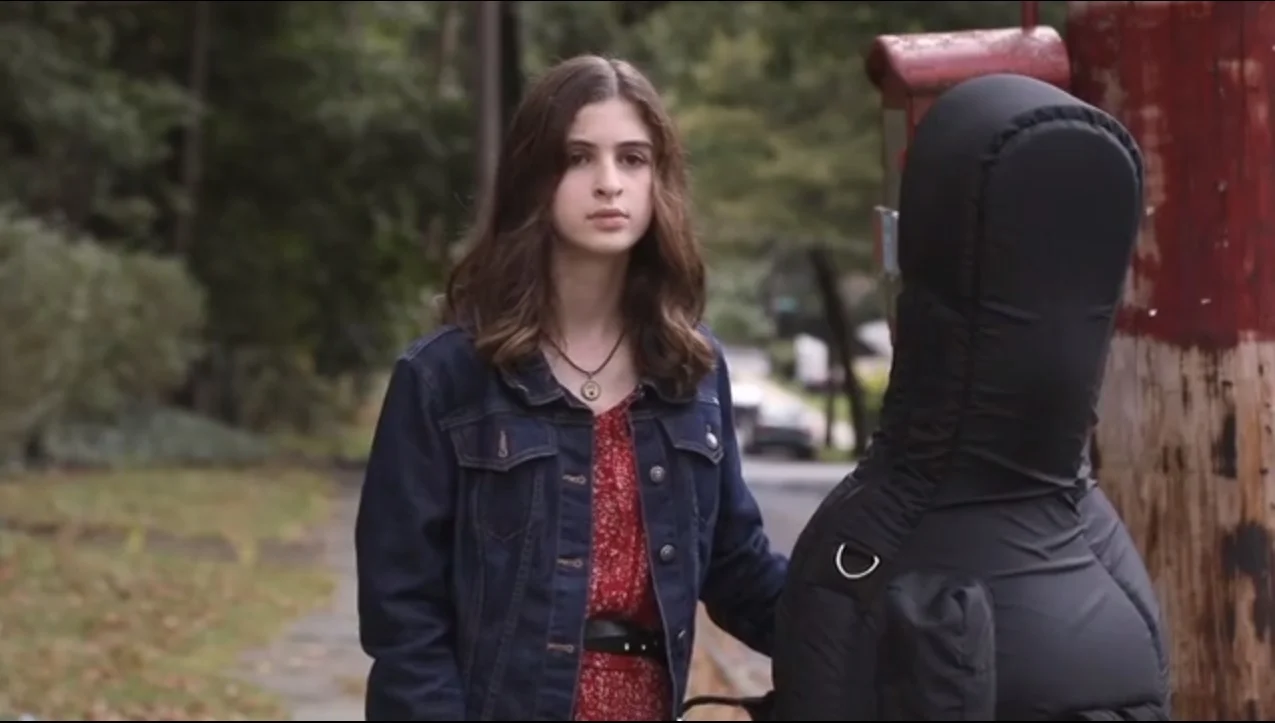 WHILE I’VE GOT YOU HERE A short film about a girl and her cello. Starring Gilby Mitchell and Esme Mitchell. Written & Directed by Neil Mitchell, Produced by Bernadette Elliott & Neil Mitchell, Director of Photography Noel Sutherland, Editor Skip Duff, Composer Sanchie Bobrow. https://vimeo.com/277072038