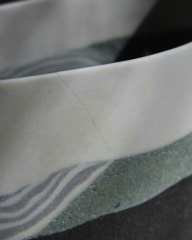 Another one...I know most people have a lot more on their minds than cracking pots. I'm just trying to stay focussed on making and keeping on going. In reality, working at home alone is the very definition of social distancing. Swipe to see how my studio cat does it :) . .
.
For anyone interested, its possible this kind of crack has been caused by readsoprtion of moisture from the air after drying out. We've had a run of dry weather interspersed by days of high humidity. There was a 2nd crack about 10cm away from this one, but barely visible. Or it is the porcelain behaving badly, no way to tell.
.
.
#porcelain #stoneware #ceramicprocess #calltheporcelainpolice #nzceramics #studiocat #keepyourheadandbekind