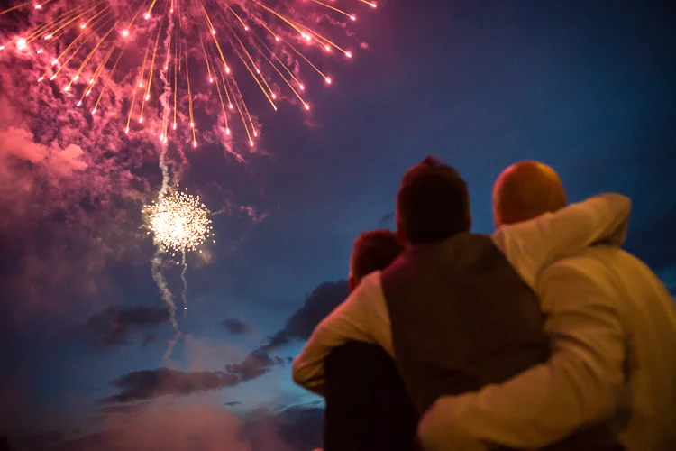 Fireworks-Amy-and-Kristi-1.jpg