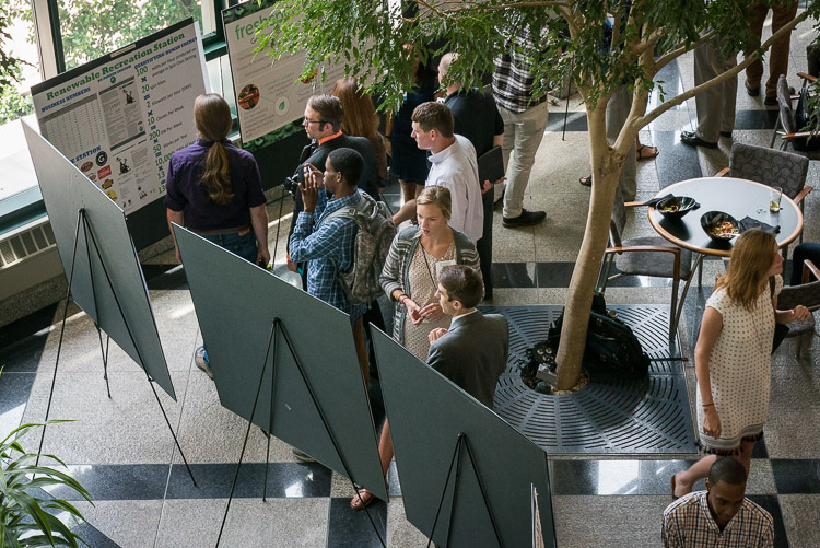 Student-Poster-Competition-37.jpg
