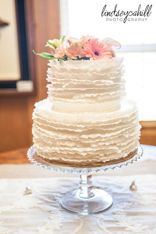 Lindsey Cahill Photography...."Fondant ruffles"