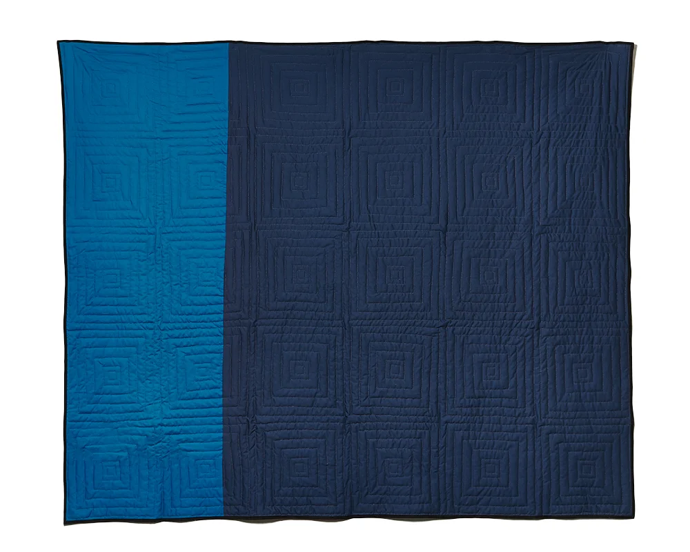 Steps (back), machine pieced and hand quilted. 2014 photography by Marko Metzinger .