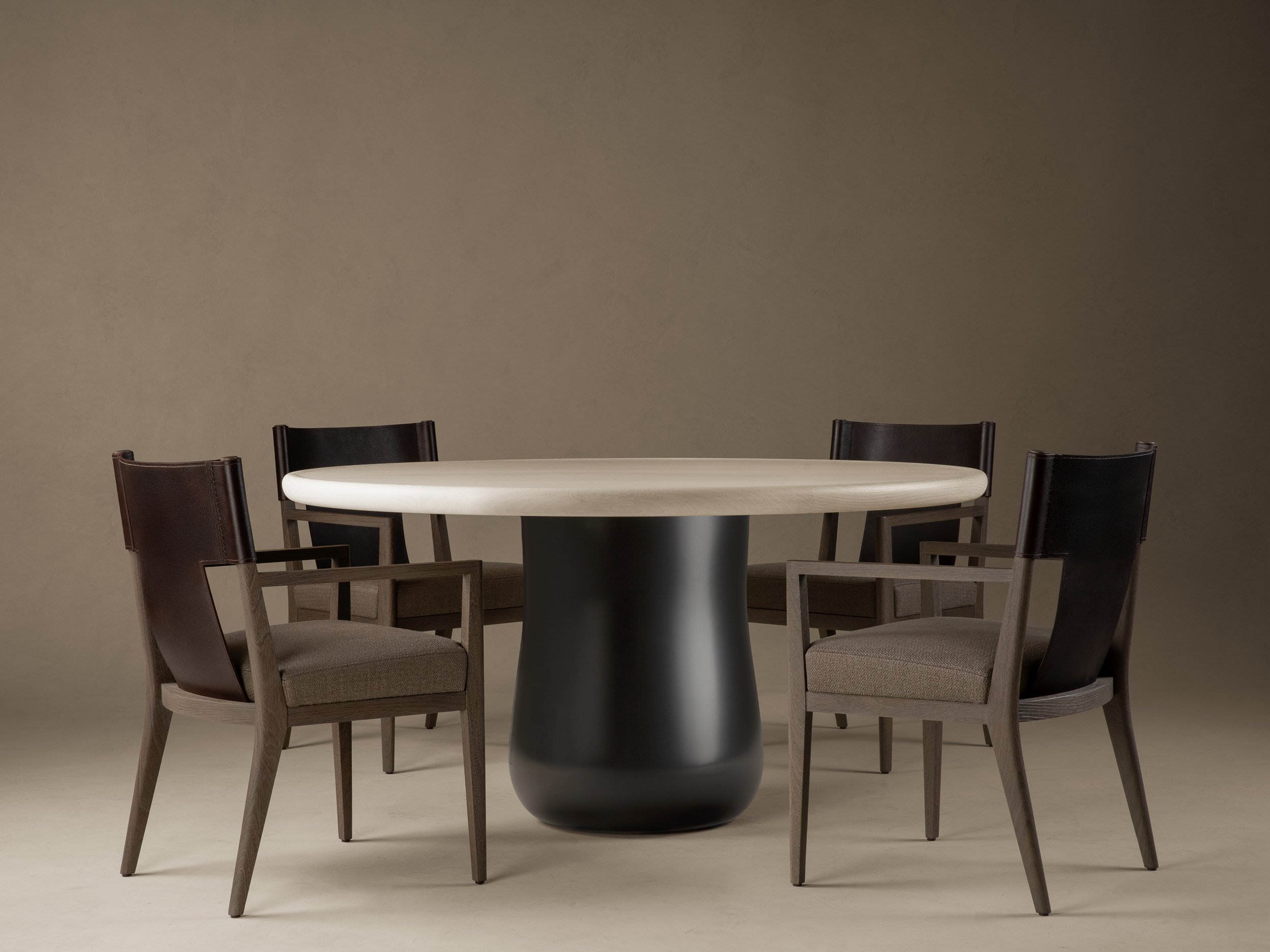 Jeup_Maris_DiningTable_60in_250609_3953.jpg