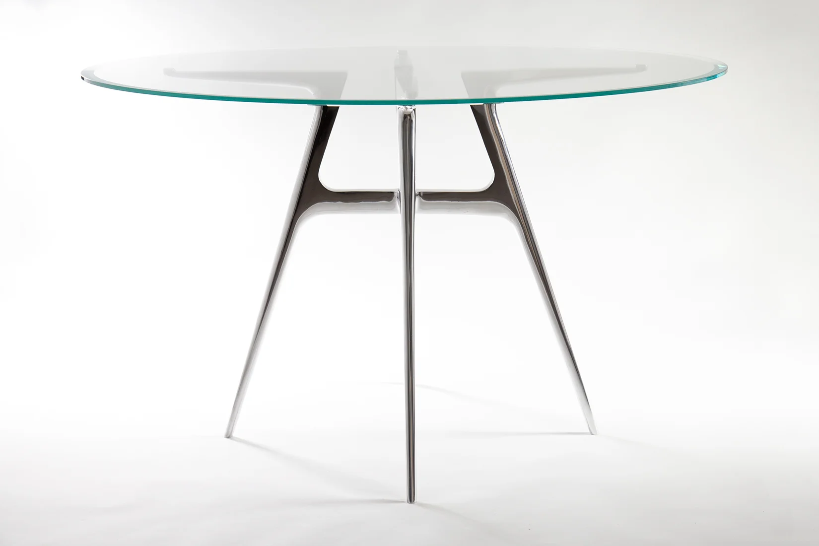 smithgillcollection_ggtable_frontview1.jpg