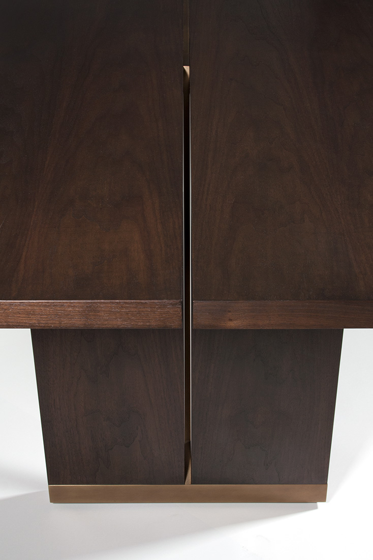 ELLIOT-EAKIN-Furniture-Ashland-Dining-Table-Metal-Detail.jpg