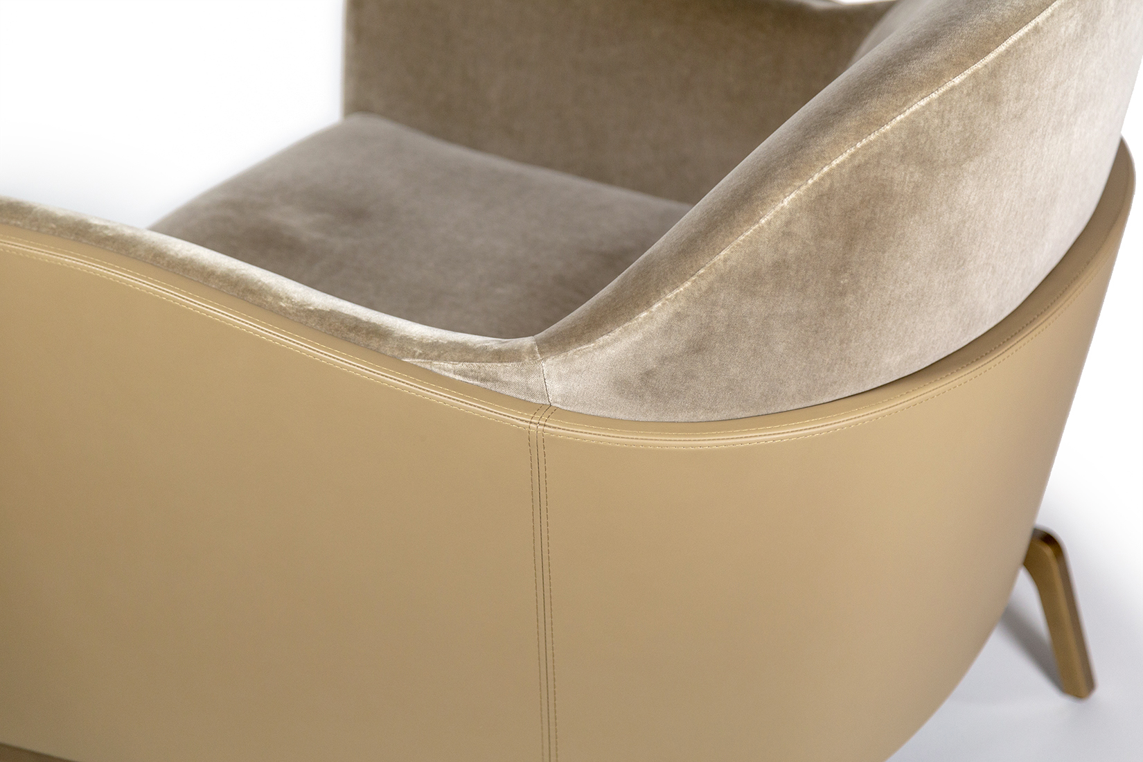 ELLIOT_EAKIN_Furniture-Mark_Lounge_Chair-Rear_Detail.jpg