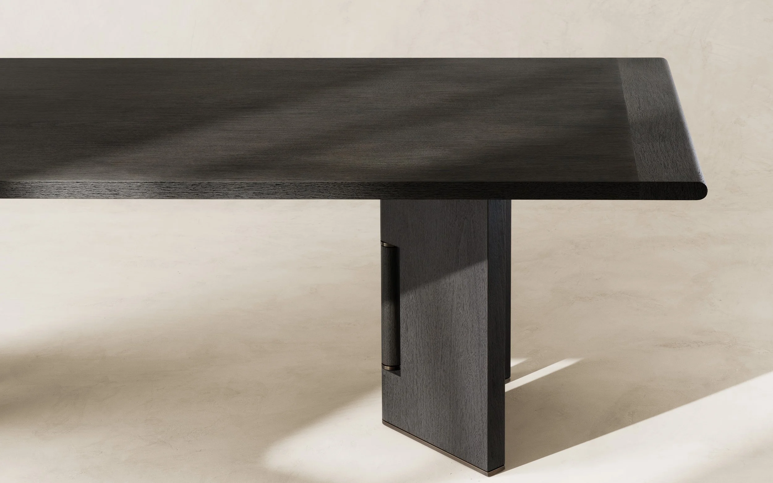 Jeup_Berkley_DiningTable_96in_241015_0519_Gallery_Cropped.jpg