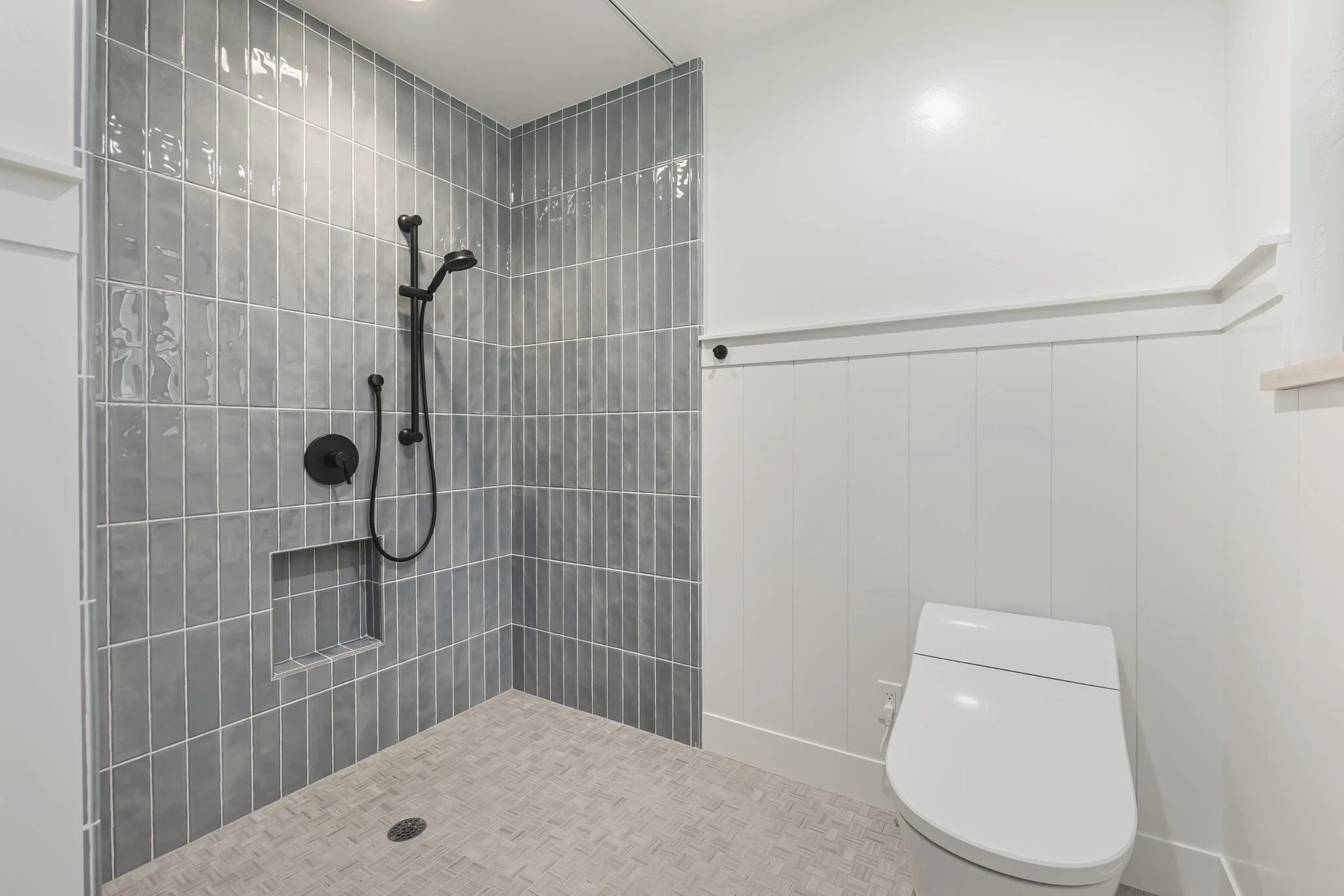 21-web-or-mls-65 Primary Bathroom 1.jpg