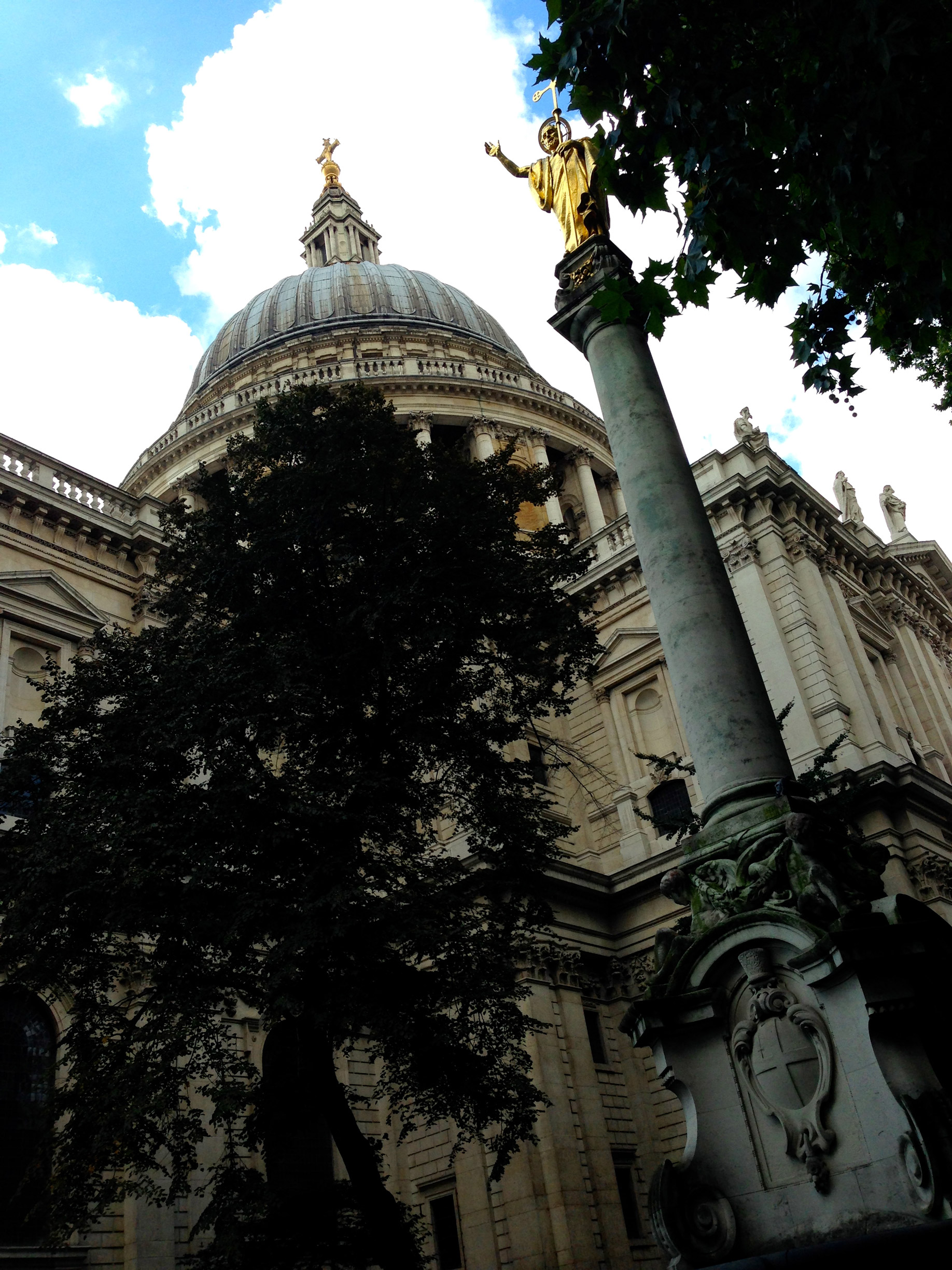 St. Paul's Cathedral from the courtyard