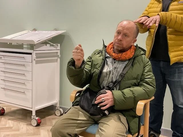  Here’s a SINGLE of PATIENT 2 telling PATIENT 1 about the benefits of having a WISE card. 