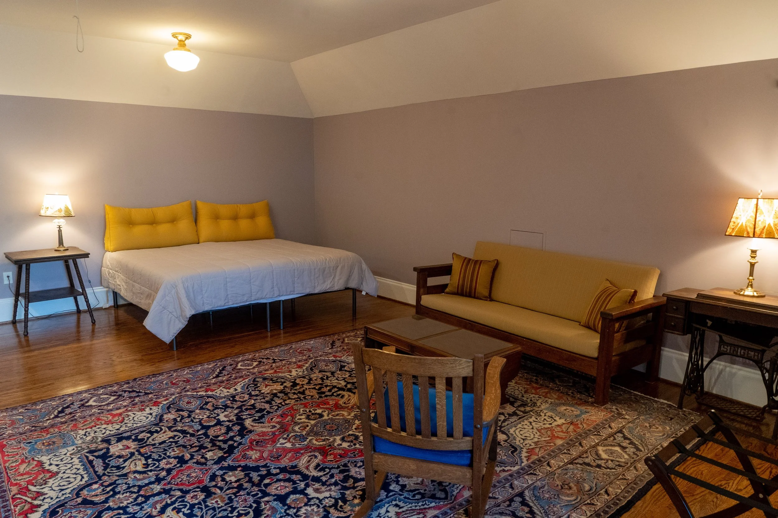 Room Photos-8.jpg