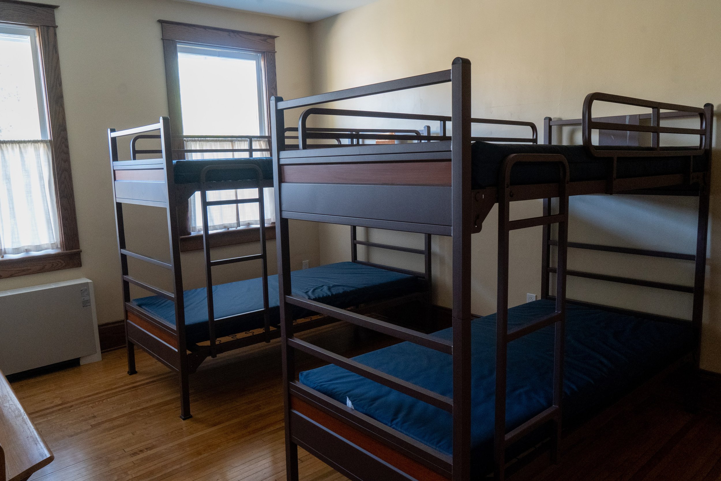 Room Photos-12.jpg