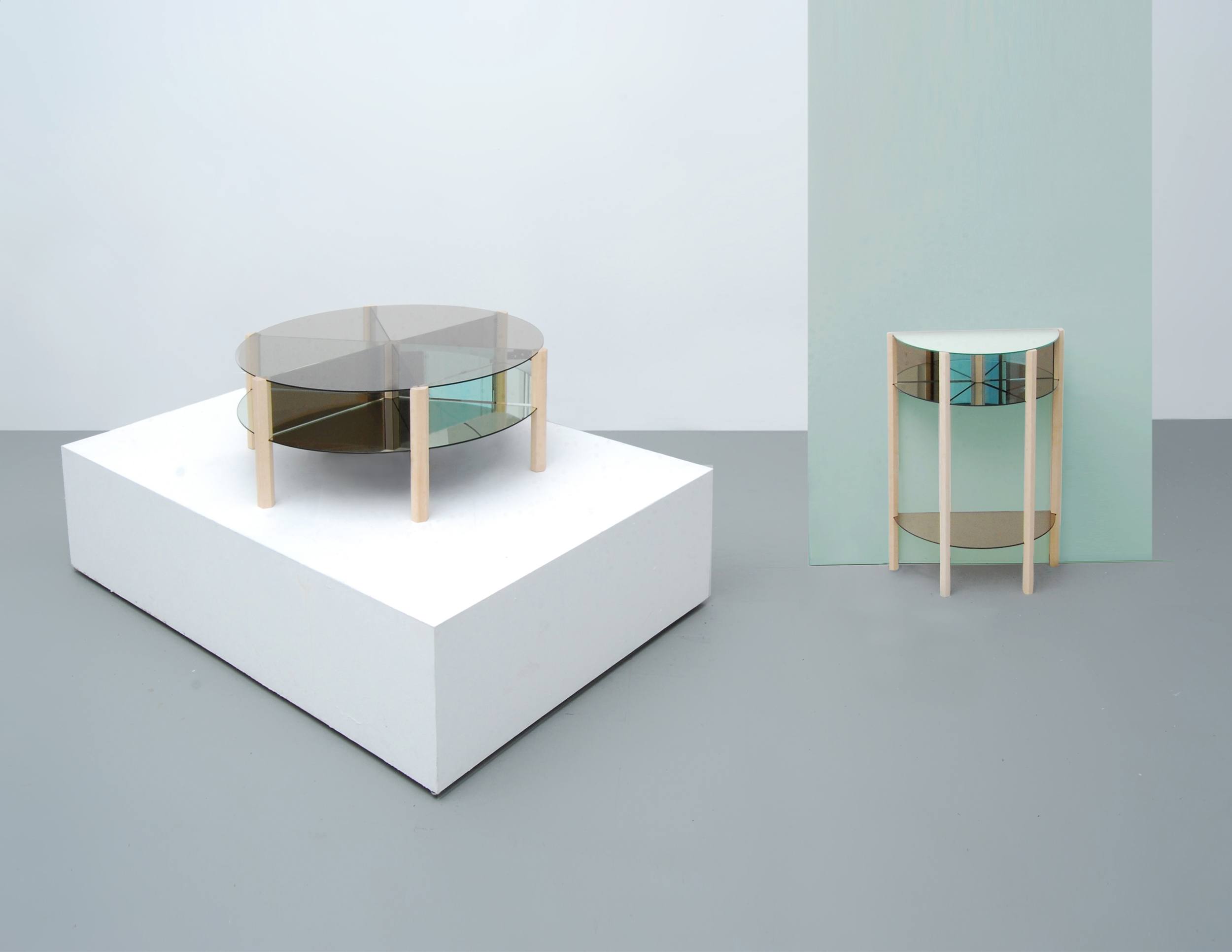 LG Studio_Mirage_Coffeetable_console.jpg