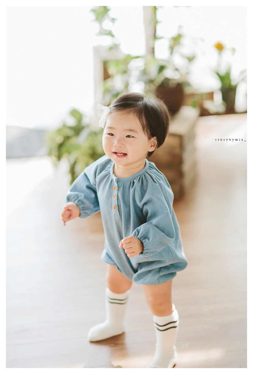 Claire _ family blank studio