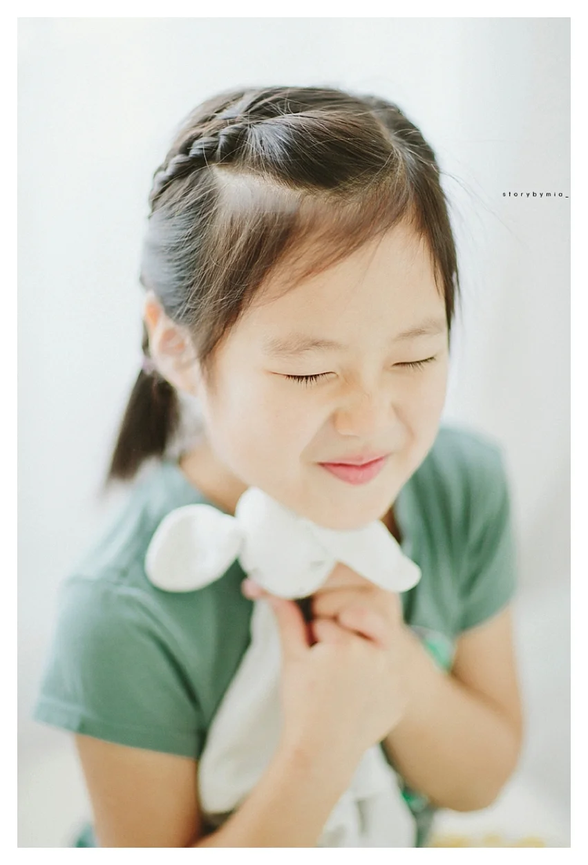 Maxx + Ellie + Iann _ blank mini