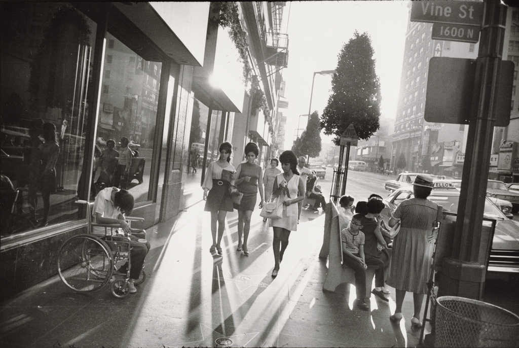 Garry Winogrand, Hollywood and Vine, Los Angeles, 1969