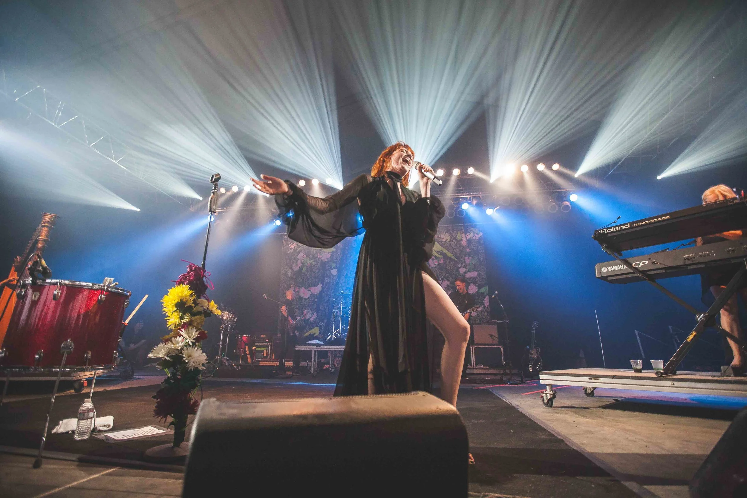 bonnaroo_2011_florence_and_the_machine-0853.jpg