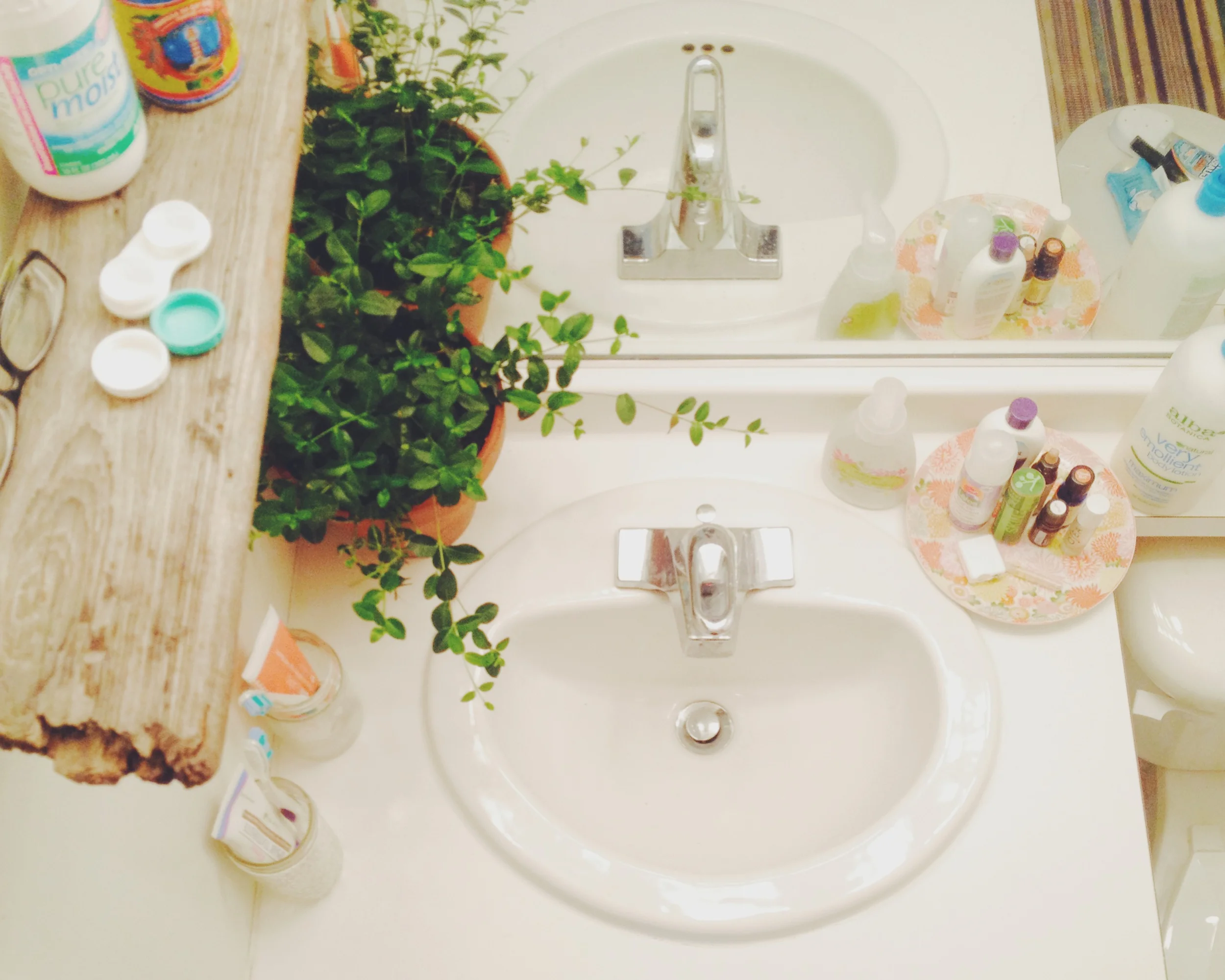 Ritual Infusion Bathroom by Stephanie via The Bohemian Collective.jpg