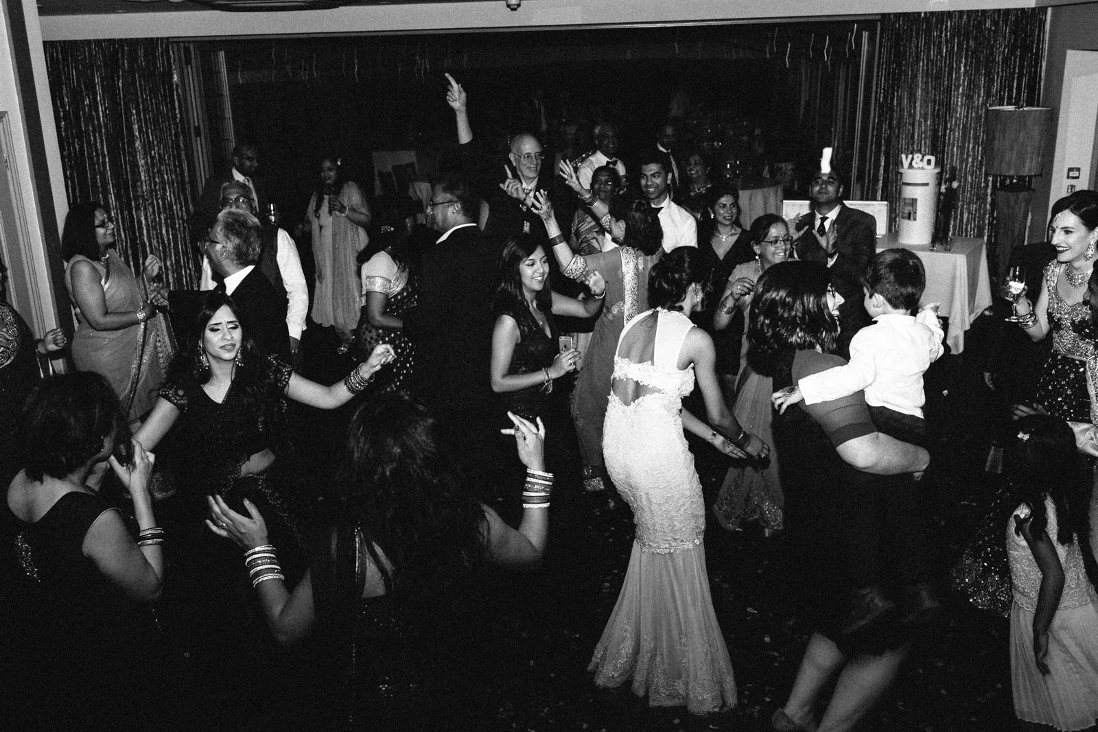 Olivia & Vinny Hogarths Wedding -317475.jpg