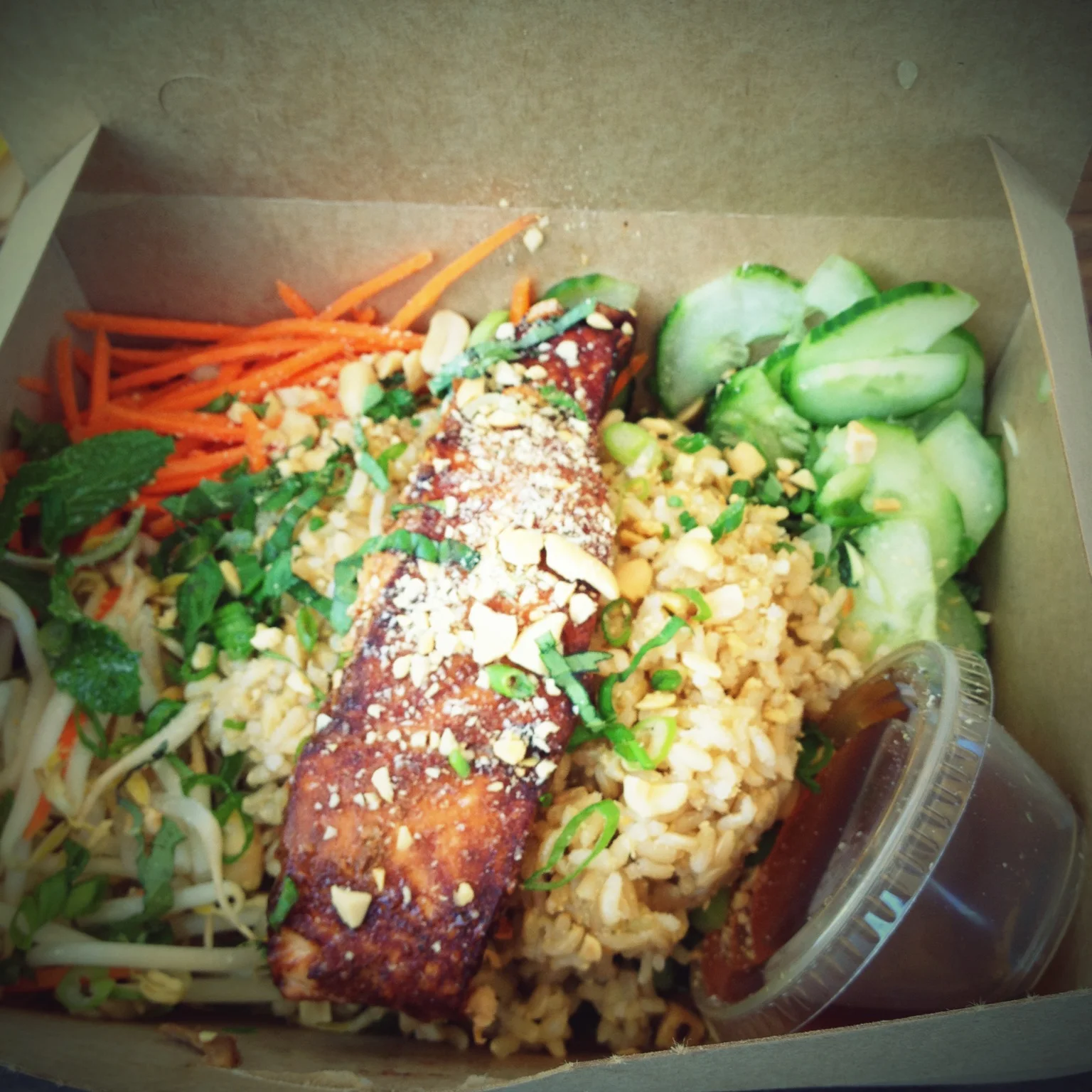Salmon Bowl @cabbagepatchla - Los Angeles