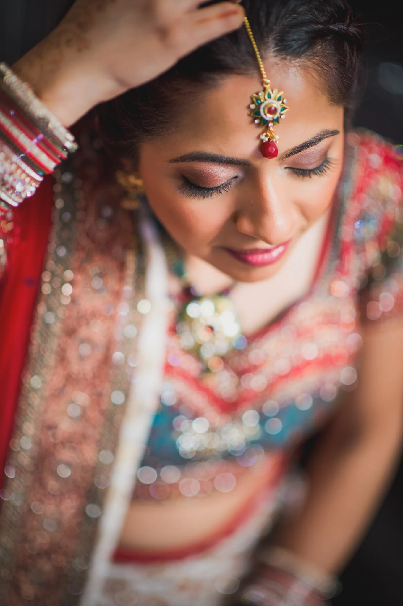 Risha_Kapil_Bride Getting Ready36.jpg