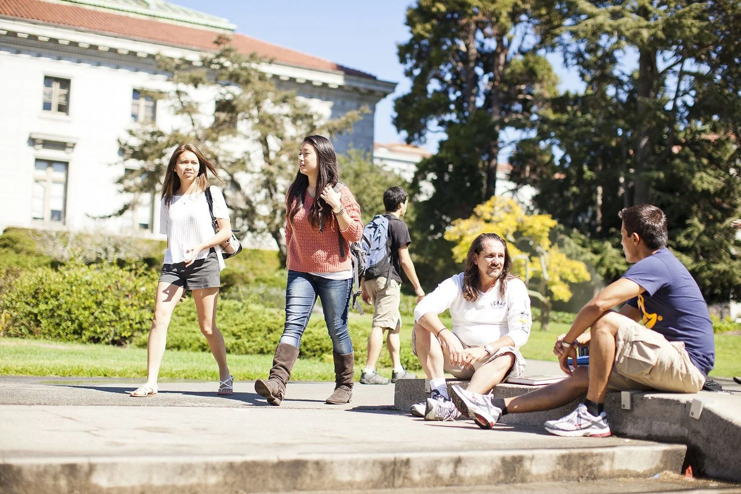 Outside+VLSB.jpg