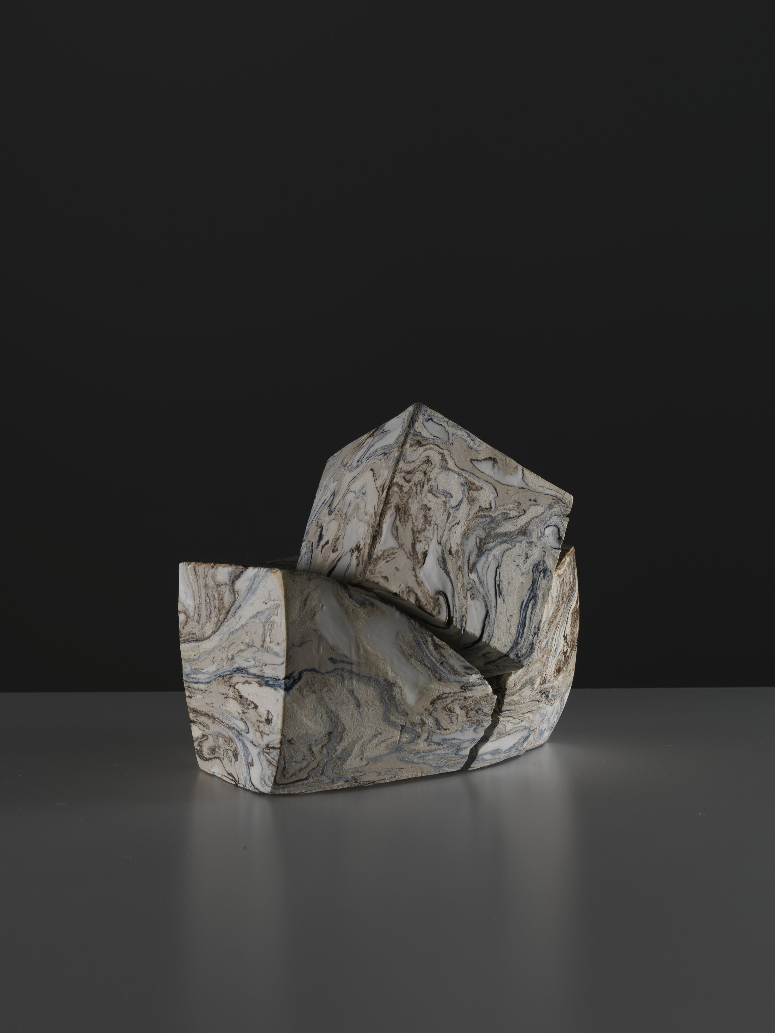 Name; Tectonic Plates Photographer; Michael Harvey Material; Porcelaine / stoneware and different minerals. © Fernando Casasempere