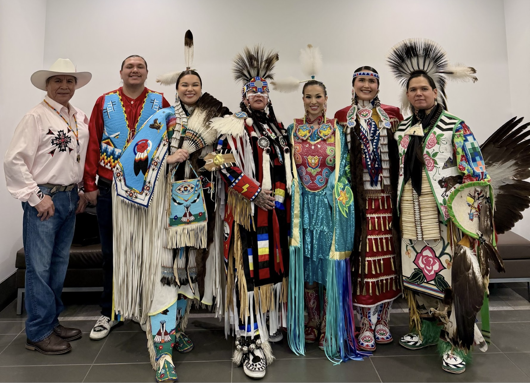 Dancing Spirit – Indigenous Powwow Experiences for Schools