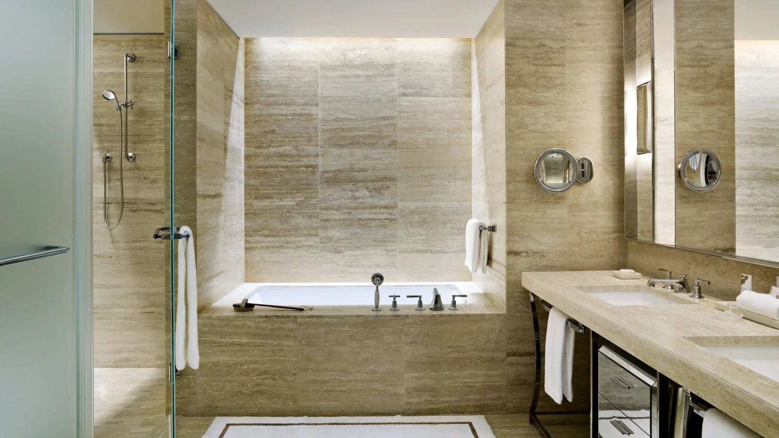 HOTEL GUEST ROOMS BATH