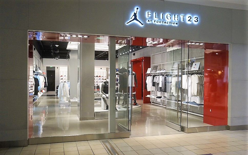 flight 23 store near me