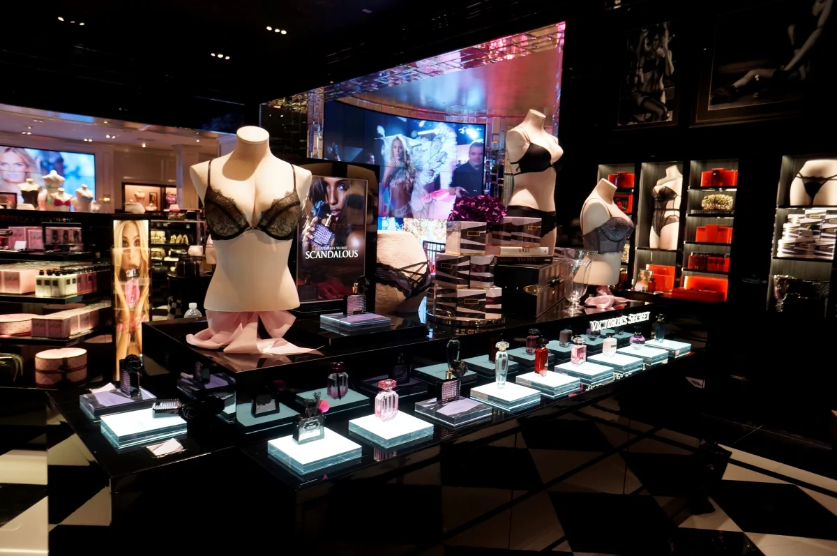 Optimized-tysons corner 2.jpg