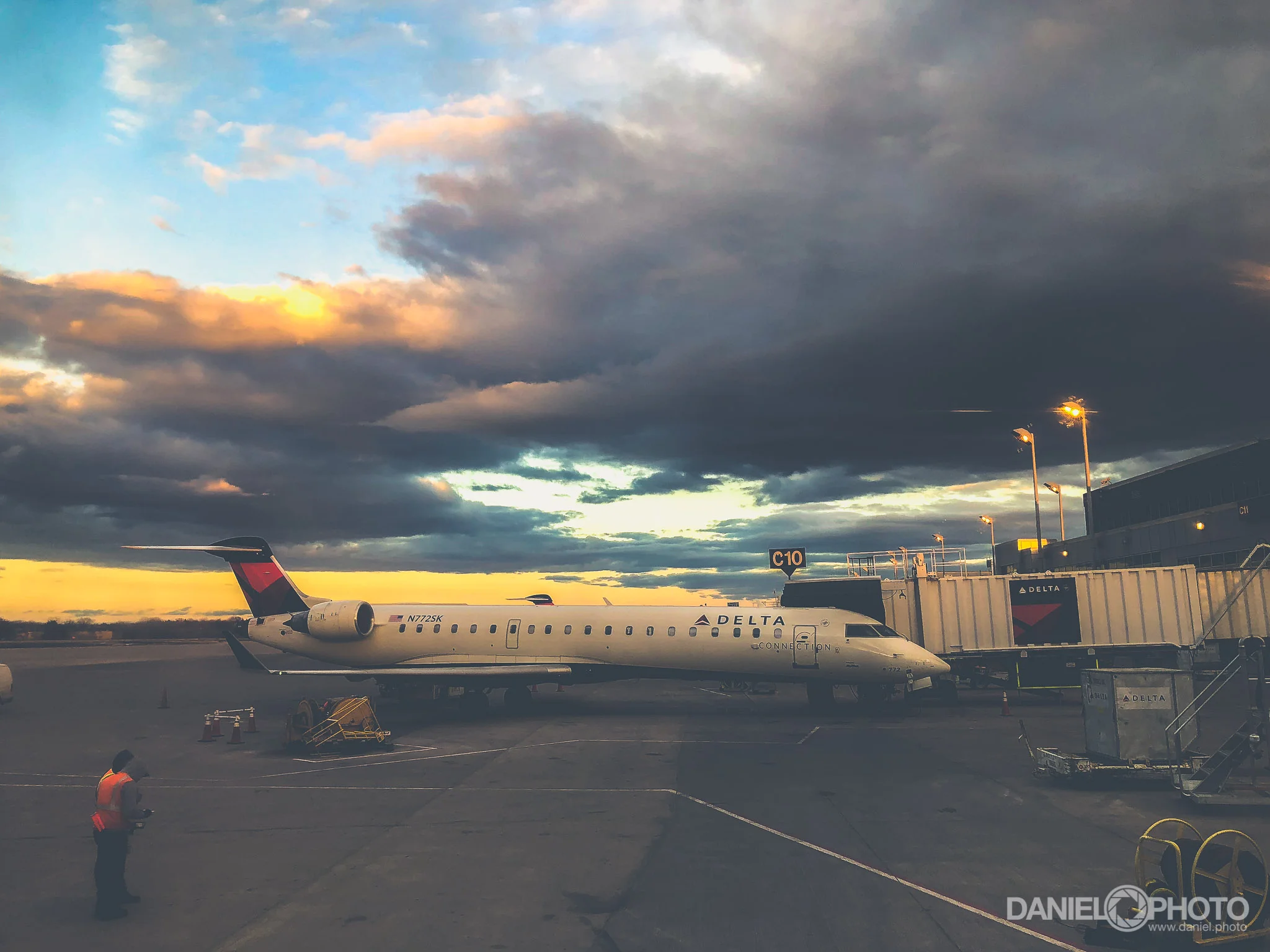 daniel-hedrick-delta-airlines-2033.jpg