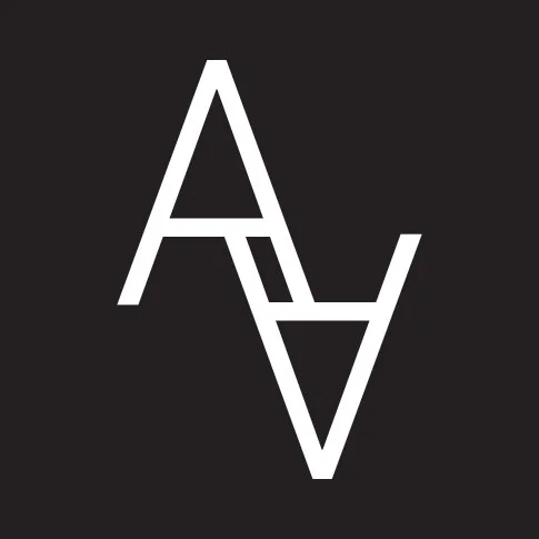 ArtfullyAvant_squarereverselogo.jpg