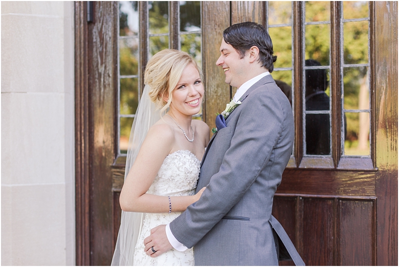 timeless-grosse-pointe-academy-wedding-photos-in-grosse-pointe-mi-by-courtney-carolyn-photography_0047.jpg