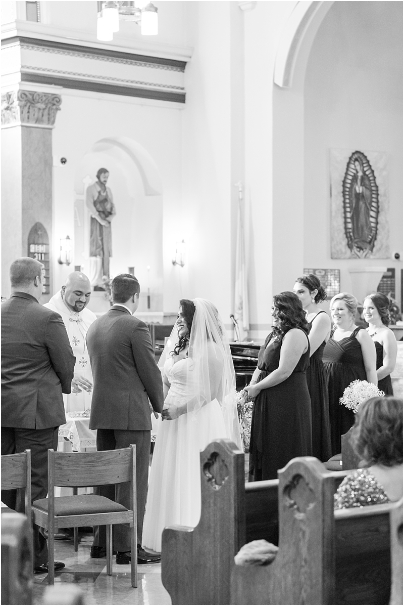 fall-port-huron-mi-wedding-photos-at-solitude-links-golf-course-by-courtney-carolyn-photography_0062.jpg