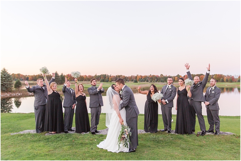 fall-port-huron-mi-wedding-photos-at-solitude-links-golf-course-by-courtney-carolyn-photography_0083.jpg