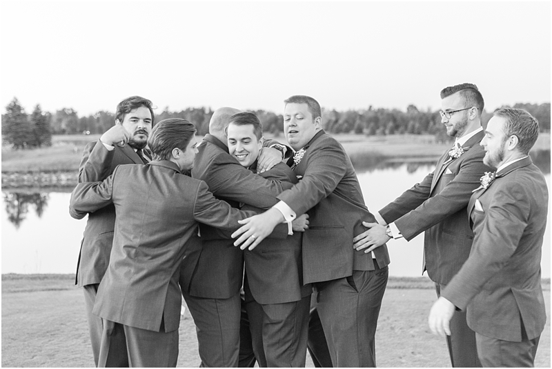 fall-port-huron-mi-wedding-photos-at-solitude-links-golf-course-by-courtney-carolyn-photography_0106.jpg