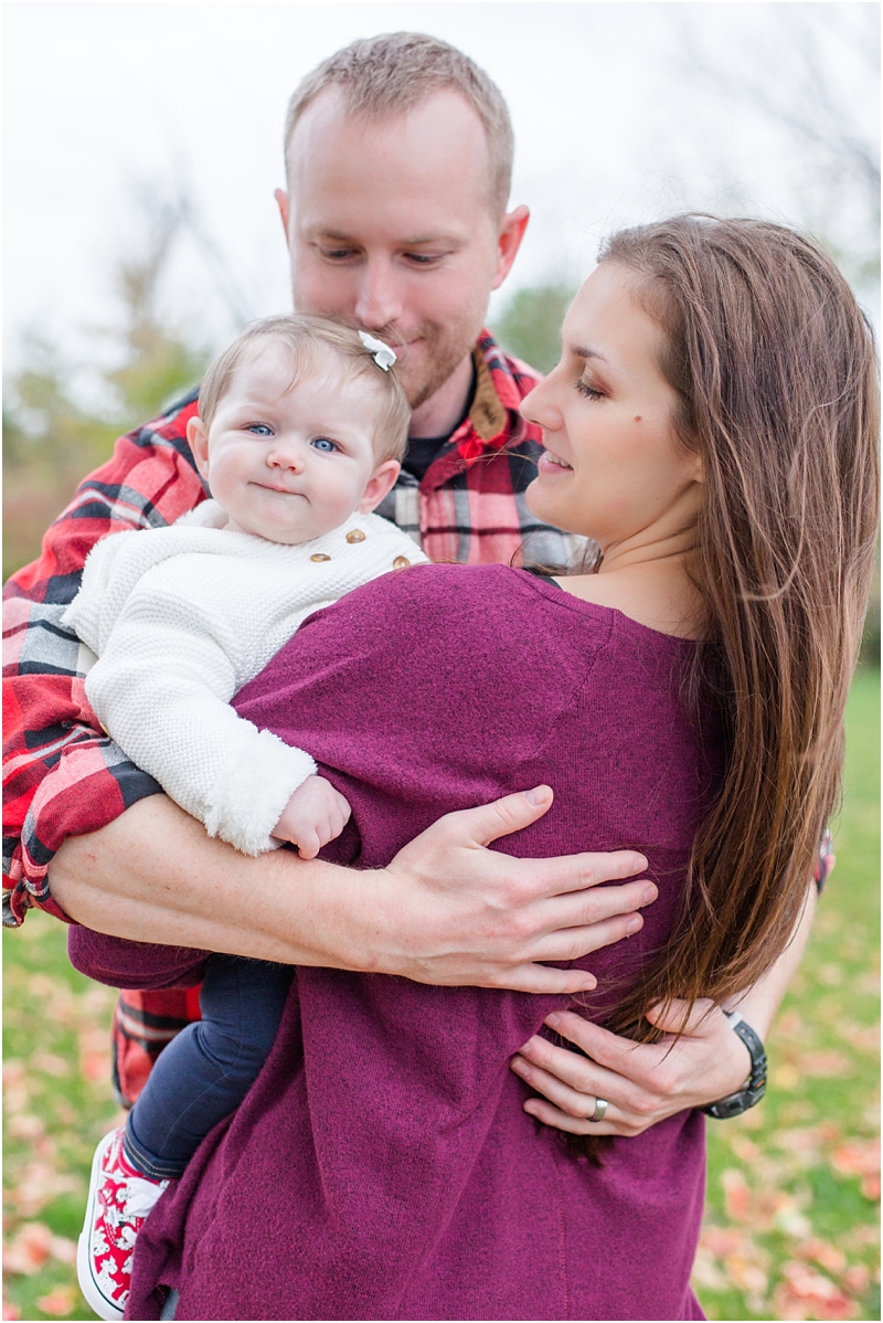 fall-fine-art-lifestyle-family-portraits-in-monroe-mi-by-courtney-carolyn-photography_0014.jpg