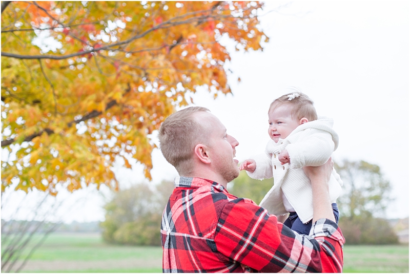 fall-fine-art-lifestyle-family-portraits-in-monroe-mi-by-courtney-carolyn-photography_0026.jpg