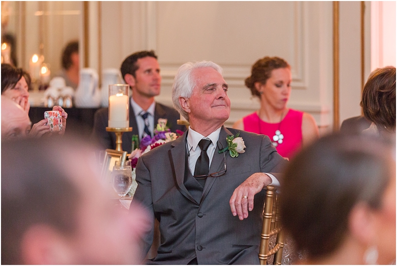 elegant-classic-wedding-photos-in-detroit-mi-at-the-colony-club-detroit-institute-of-arts-the-most-blessed-sacrament-by-courtney-carolyn-photography_0126.jpg