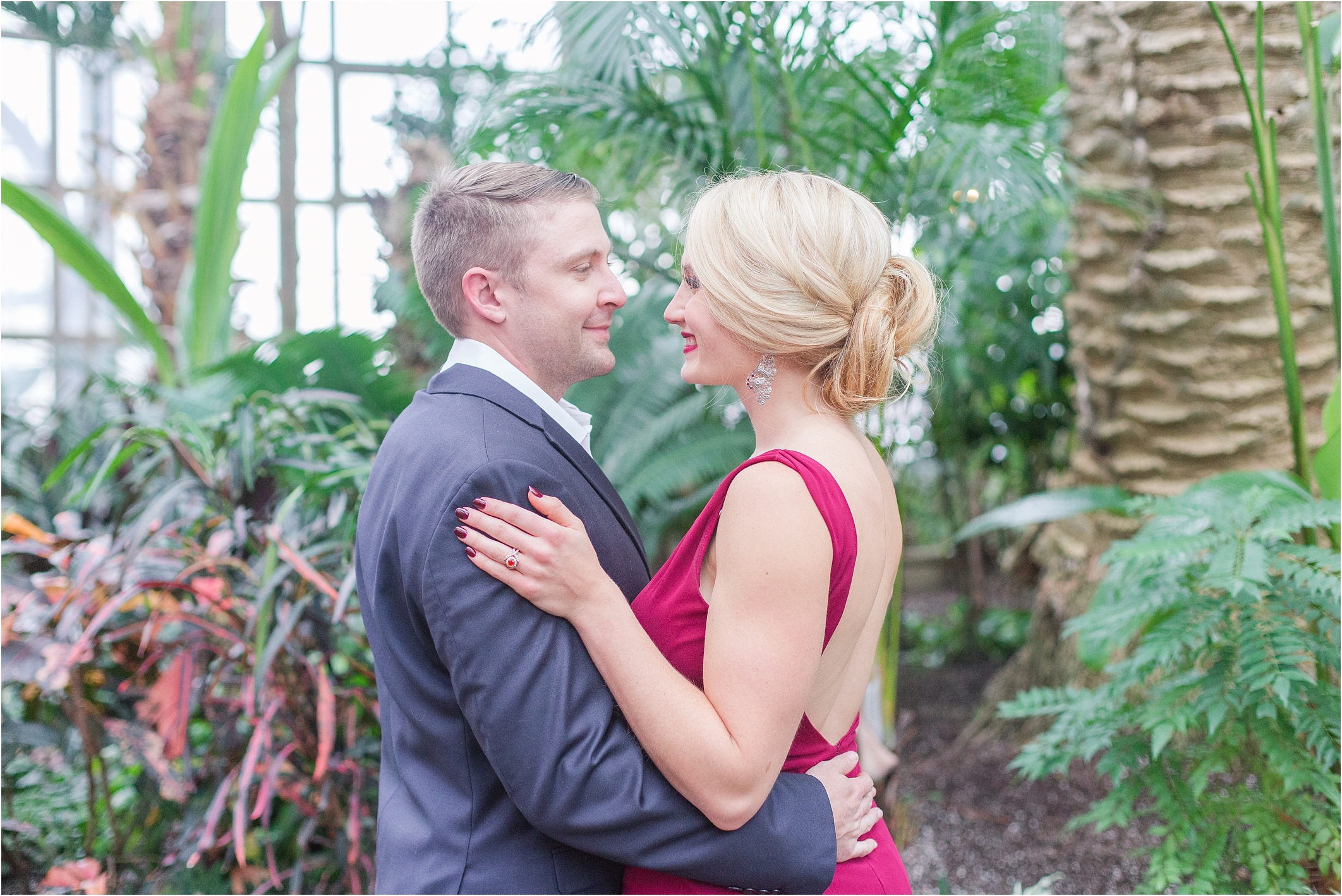 elegant-classic-belle-isle-conservatory-engagement-photos-in-detroit-mi-by-courtney-carolyn-photography_0013.jpg