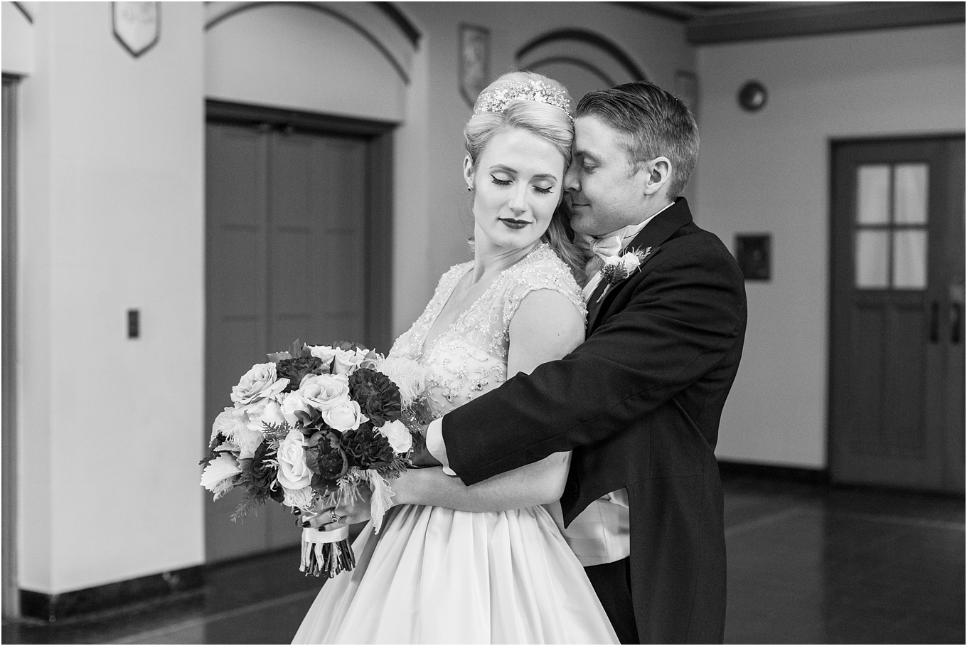 elegant-classic-fairytale-wedding-photos-in-detroit-mi-at-the-masonic-temple-by-courtney-carolyn-photography_0083.jpg