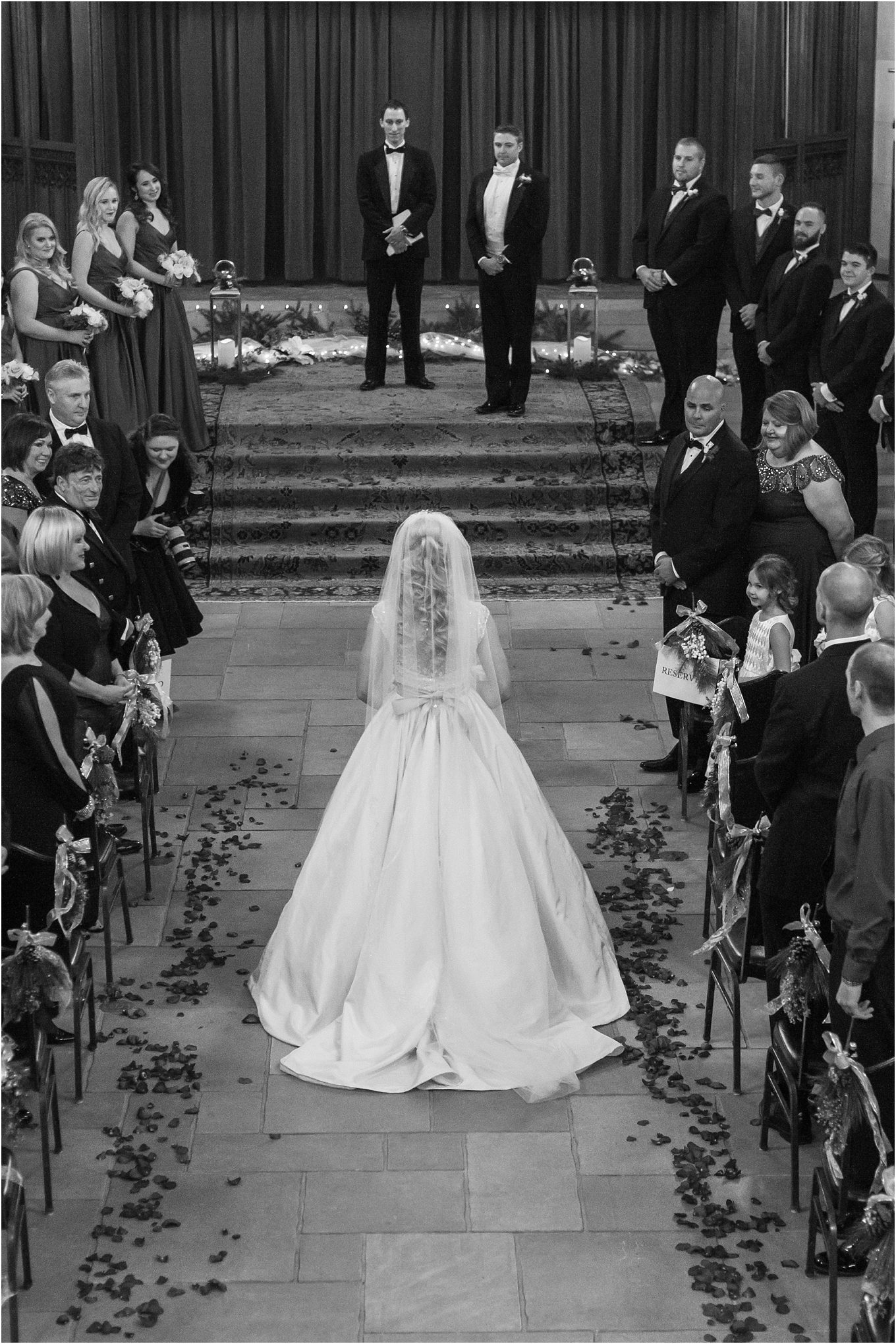 elegant-classic-fairytale-wedding-photos-in-detroit-mi-at-the-masonic-temple-by-courtney-carolyn-photography_0097.jpg