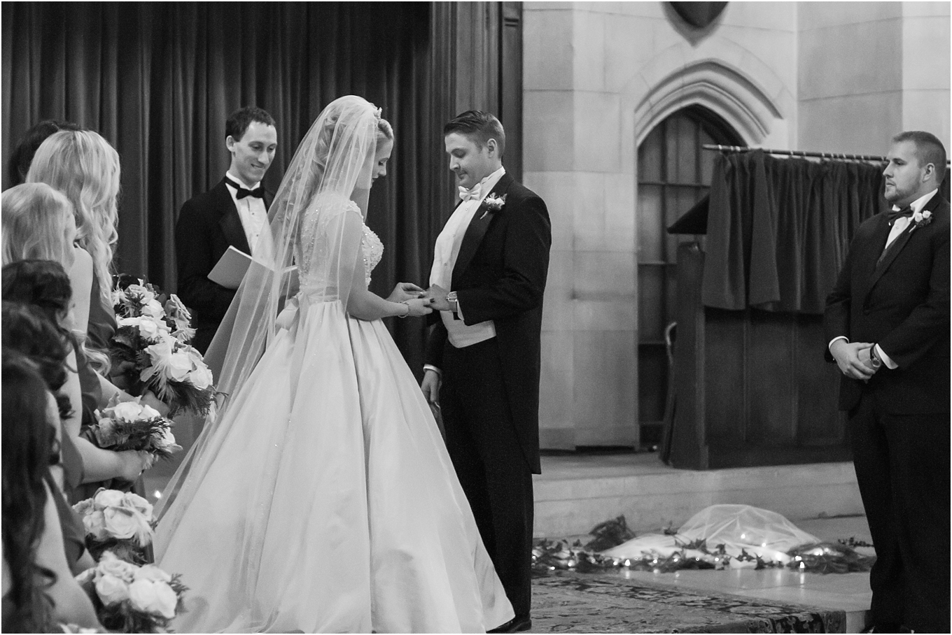 elegant-classic-fairytale-wedding-photos-in-detroit-mi-at-the-masonic-temple-by-courtney-carolyn-photography_0103.jpg