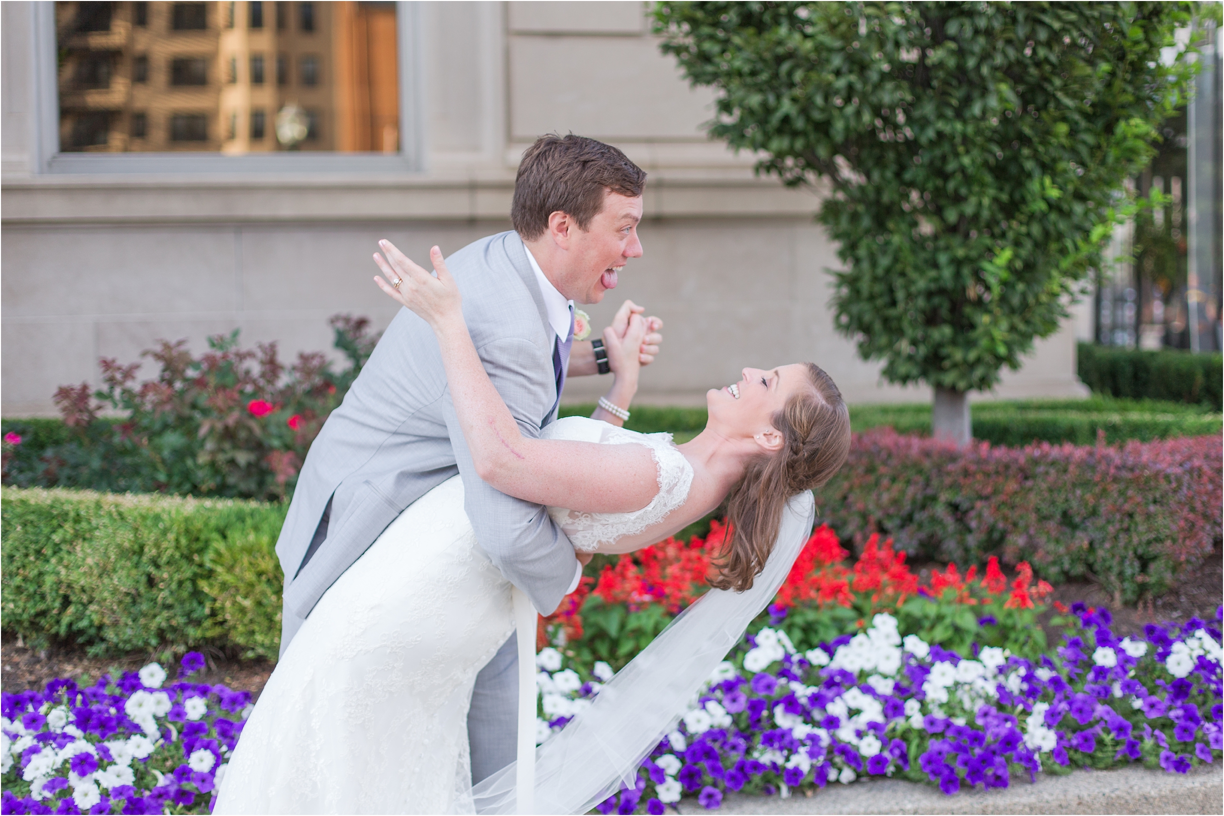 best-of-2016-wedding-photos-with-courtney-carolyn-photography-romantic-timeless-candid-wedding-photographer-in-detroit-mi_0052.jpg