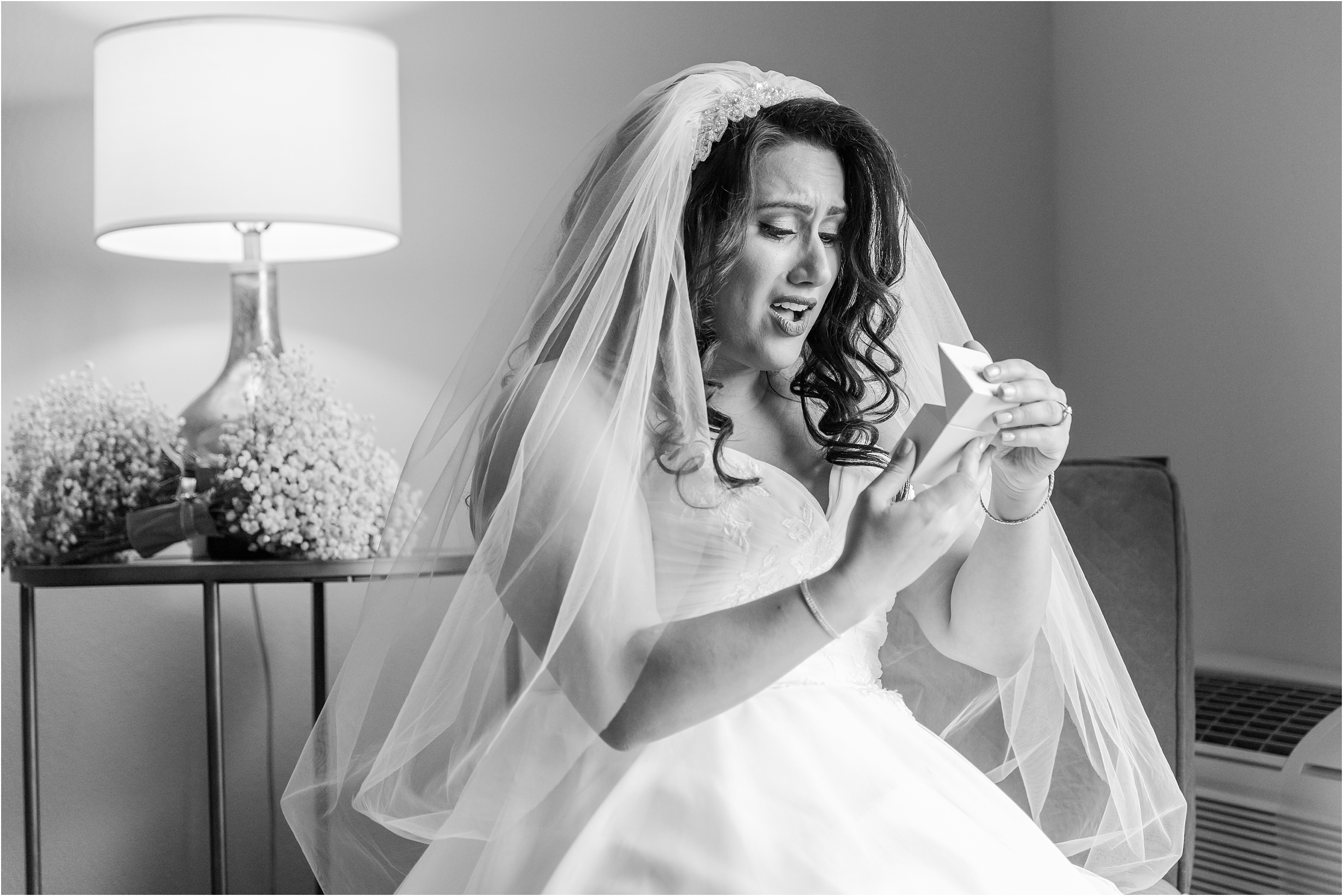 best-of-2016-wedding-photos-with-courtney-carolyn-photography-romantic-timeless-candid-wedding-photographer-in-detroit-mi_0083.jpg