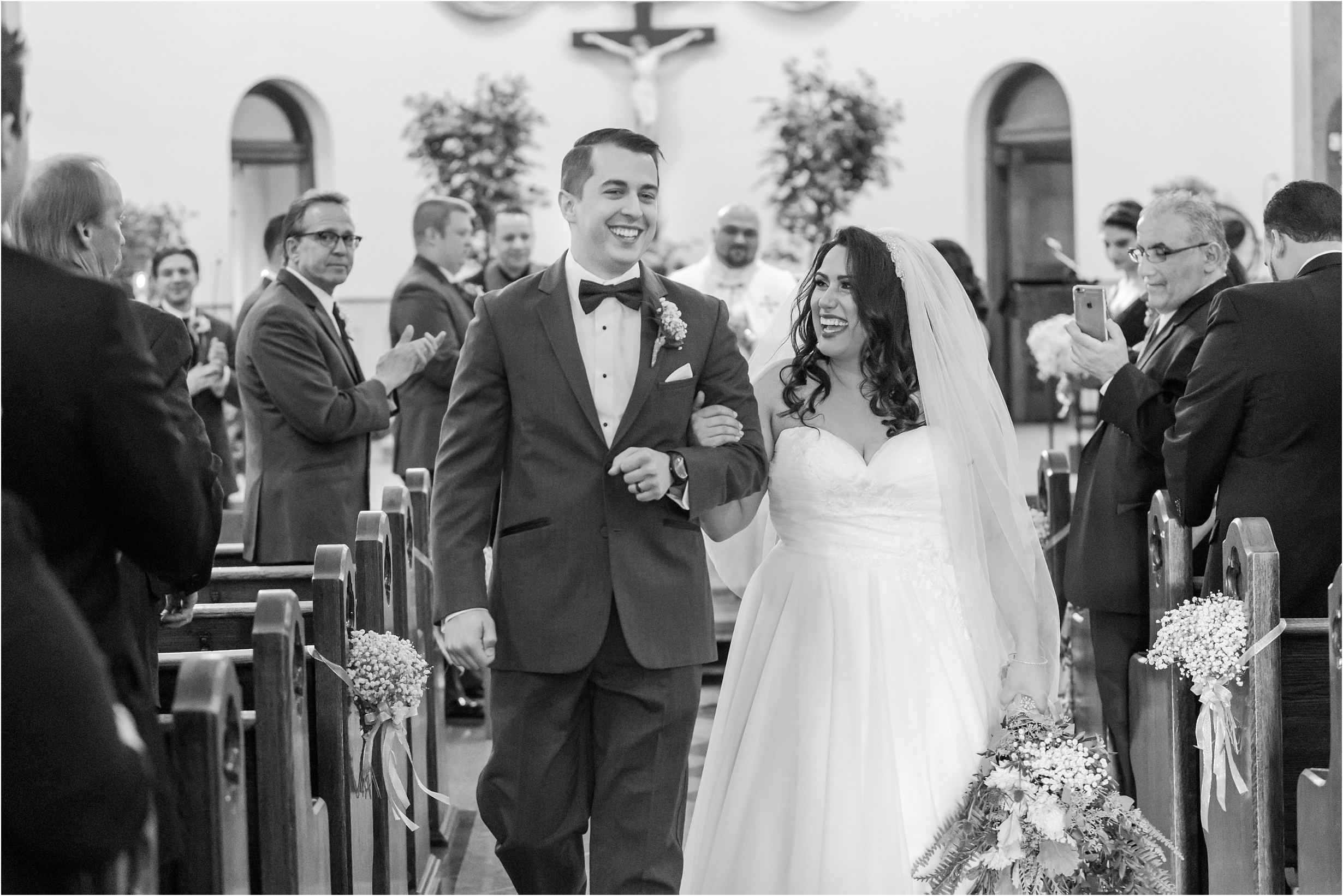 best-of-2016-wedding-photos-with-courtney-carolyn-photography-romantic-timeless-candid-wedding-photographer-in-detroit-mi_0085.jpg