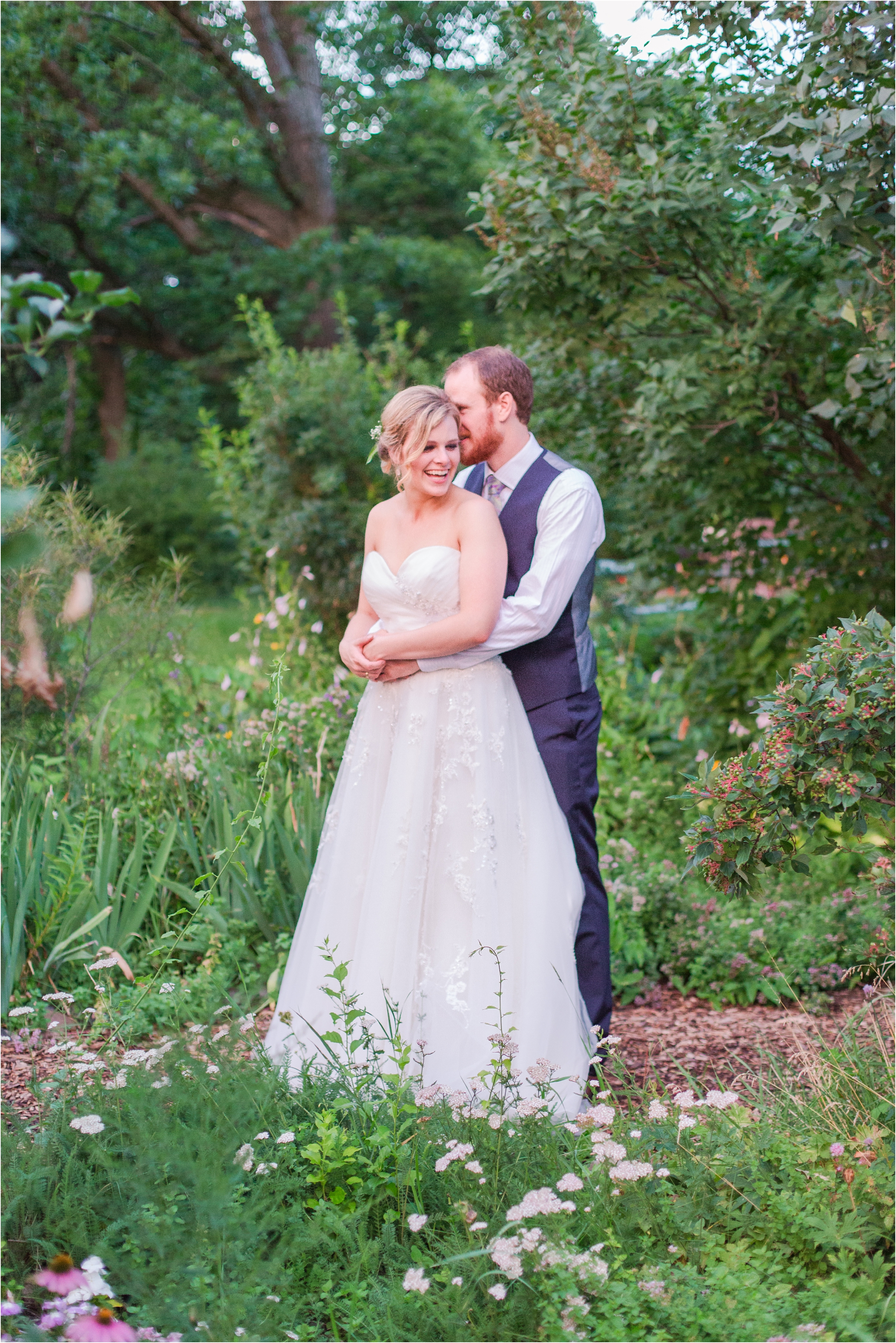 best-of-2016-wedding-photos-with-courtney-carolyn-photography-romantic-timeless-candid-wedding-photographer-in-detroit-mi_0162.jpg