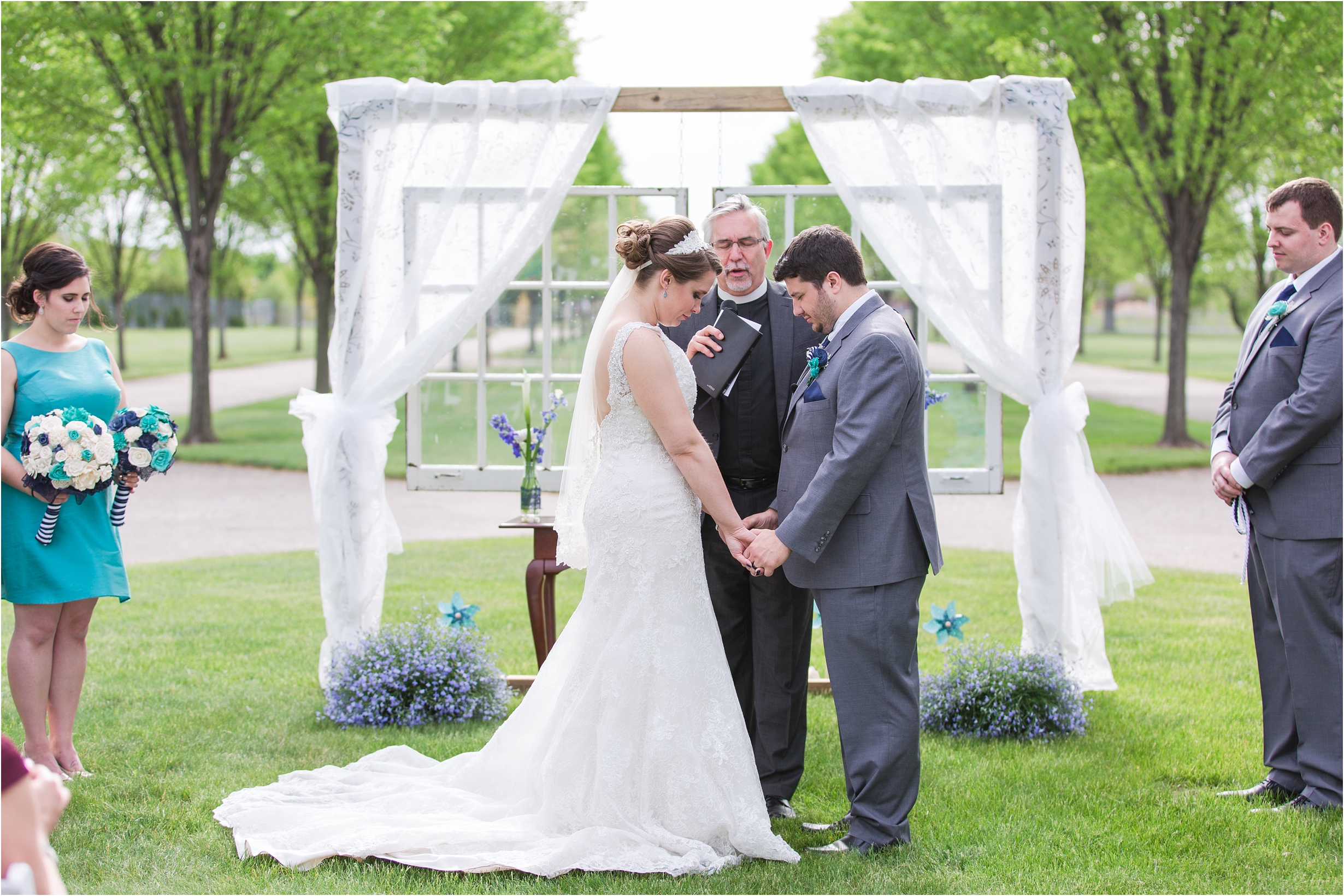 romantic-timeless-candid-wedding-photos-at-the-packard-proving-grounds-by-courtney-carolyn-photography_0007.jpg